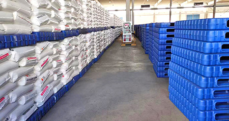 化工行業(yè)吹塑雙面塑料托盤客戶案例