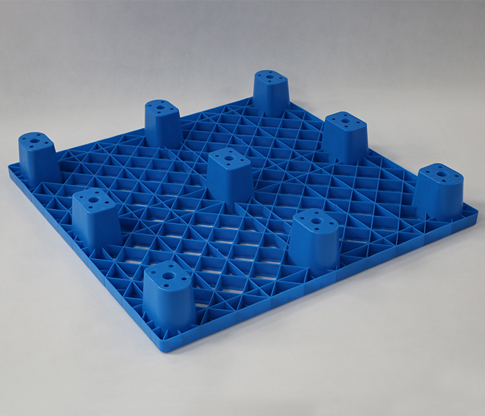 網(wǎng)格九腳塑料托盤的安*管理與風(fēng)險(xiǎn)防范