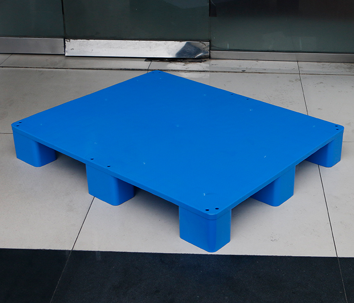 平板九腳塑料托盤“硬核優(yōu)勢(shì)”大揭秘